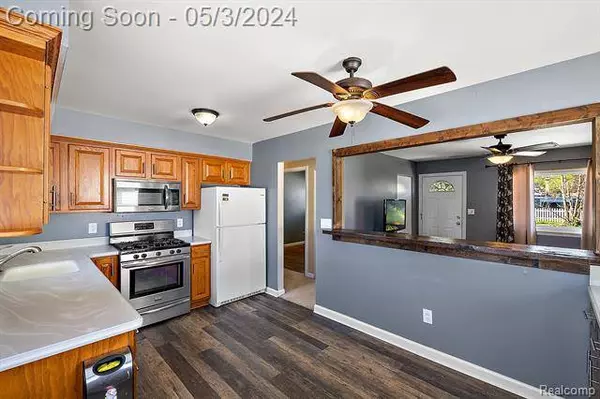 20794 Webster Street, Clinton Township, MI 48035