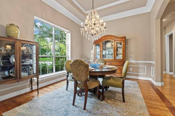 2404 Clearspring Drive S, Irving, TX 75063