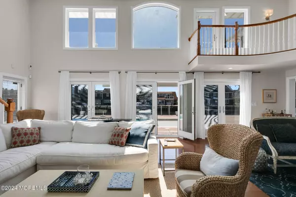 254 Curtis Point Drive, Mantoloking, NJ 08738