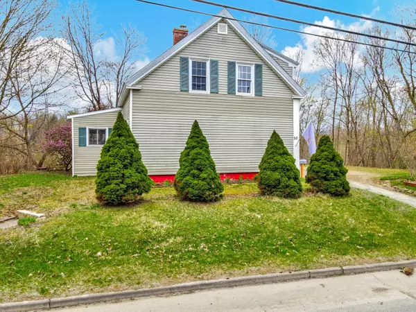 50 Western AVE, Waterville, ME 04901