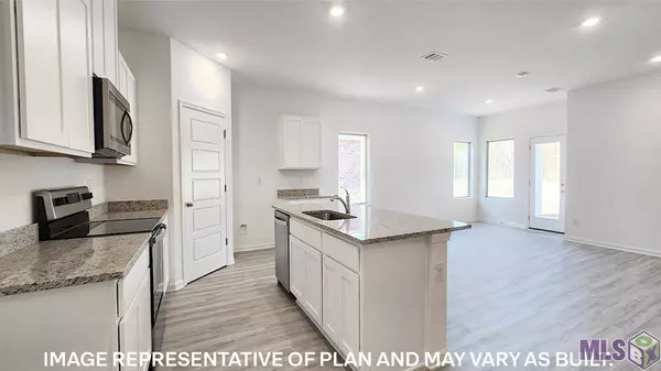 11568 DERBY DR, Denham Springs, LA 70726