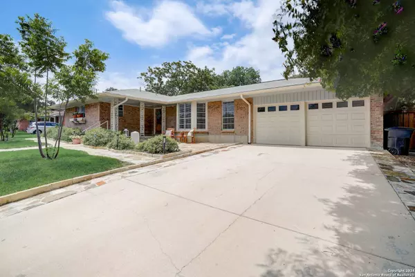 9303 WHITEHALL ST, San Antonio, TX 78216-5237