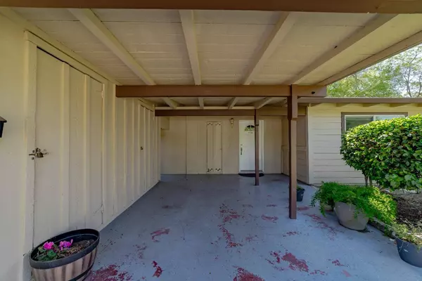 612 Mayfair DR, Roseville, CA 95678