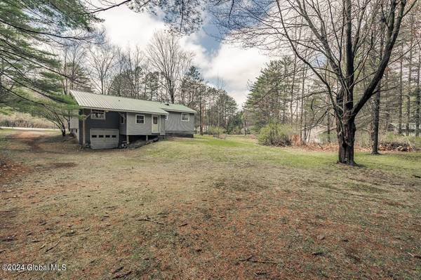 3153 State Highway 30, Mayfield, NY 12117