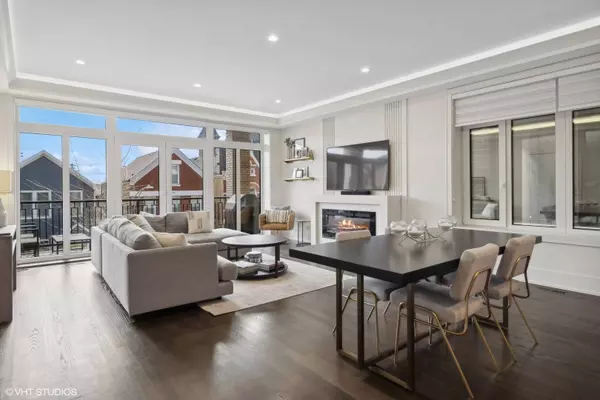 1350 W WALTON Street #2W, Chicago, IL 60642