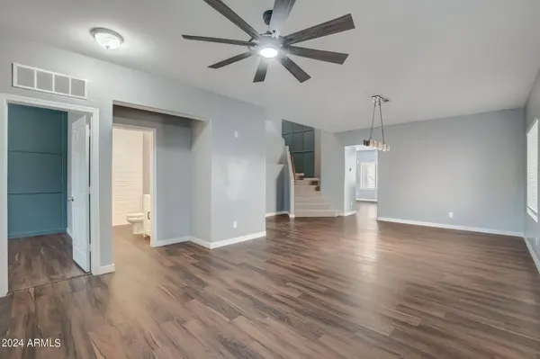 17830 W COLUMBINE Drive, Surprise, AZ 85388