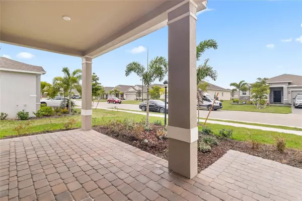 16843 CANOPY GARDEN DR, Port Charlotte, FL 33953