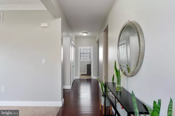 5 SHORELINE RD, Egg Harbor Township, NJ 08234