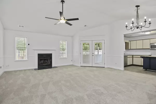 110 Paddock Way, Summerville, SC 29486
