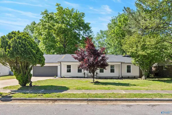 14914 Clovercrest Drive SE, Huntsville, AL 35803