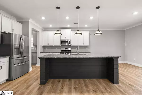 108 Marshfield Trail, Simpsonville, SC 29680