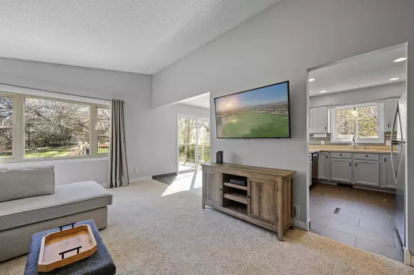 6311 Horseshoe Bend DR, Corcoran, MN 55340