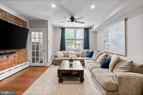 1341 S CLARION ST, Philadelphia, PA 19147