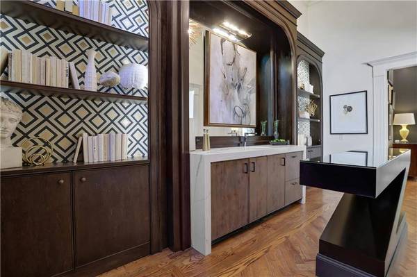 2620 Falls Overlook DR, Cumming, GA 30041