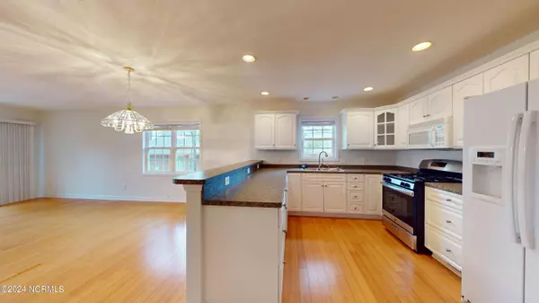 205 Mockingbird Court, Pinehurst, NC 28374