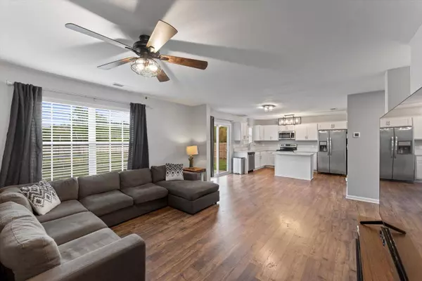 15224 Foamflower Ln, Sale Creek, TN 37373