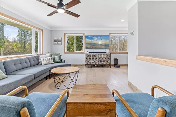 6350 Sunnyfield RD E, Minnetrista, MN 55364