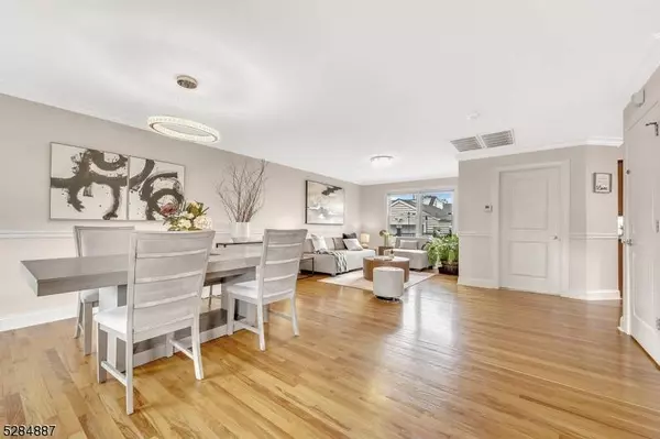 588 Oak Ave, Saddle Brook Twp., NJ 07663