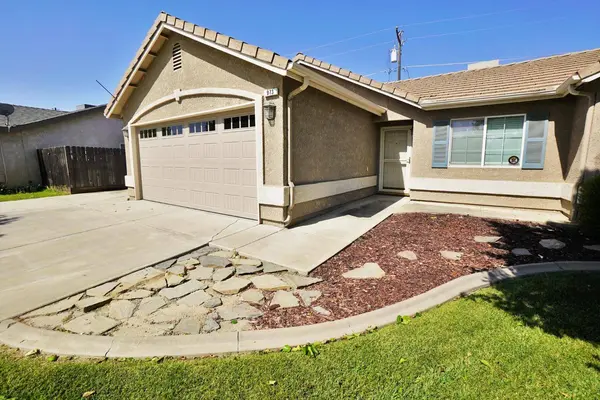 973 Himalaya Drive, Lemoore, CA 93245