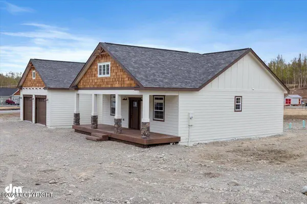 4911 N Riverstone CIR, Palmer, AK 99645