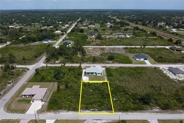 6012 Jane AVE N, Lehigh Acres, FL 33971