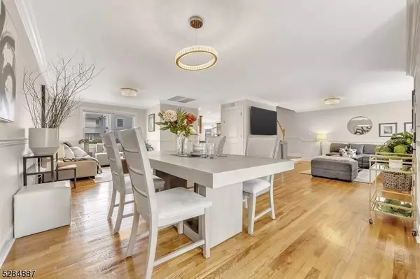 588 Oak Ave, Saddle Brook Twp., NJ 07663