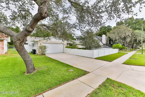 729 Tumblebrook DR, Port Orange, FL 32127