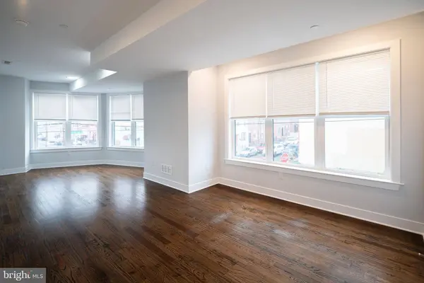 1241 S 24th St #B, Philadelphia, PA 19146-4127