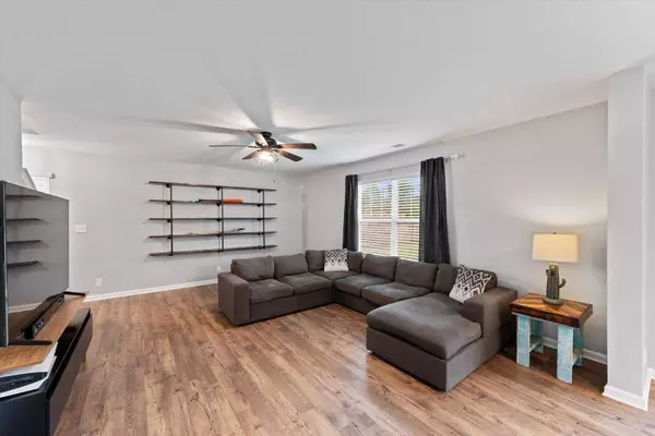 15224 Foamflower Ln, Sale Creek, TN 37373