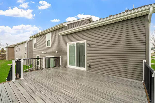 12111 Blue Spruce CT N, Dayton, MN 55327