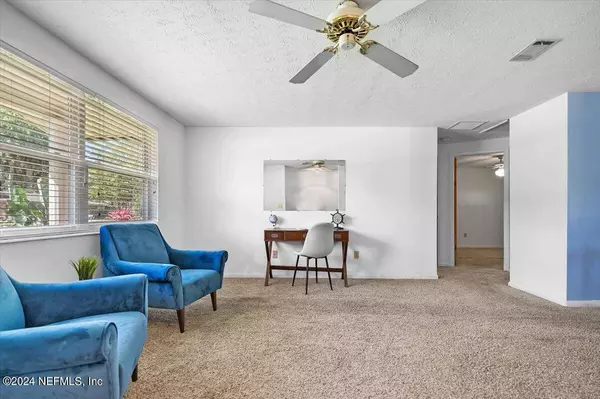 4019 HUNTINGTON FOREST BLVD, Jacksonville, FL 32257