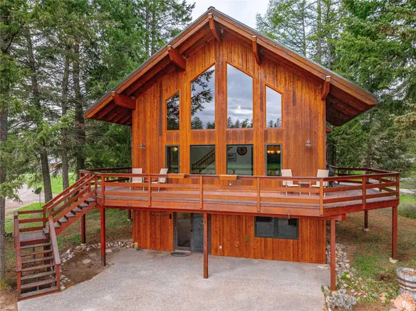 589 Hidden Meadow LN, Columbia Falls, MT 59912