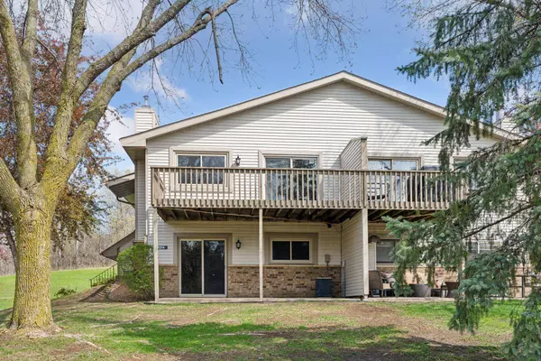 4314 Clemson CIR #A, Eagan, MN 55122