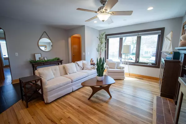 584 Toepfer Avenue, Madison, WI 53711