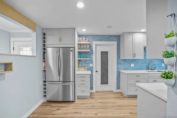 9178 Bird St, Santee, CA 92071