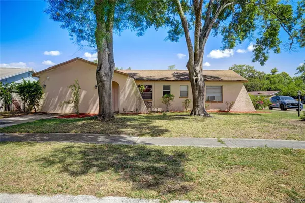 110 SHERYL LYNN DR, Brandon, FL 33510