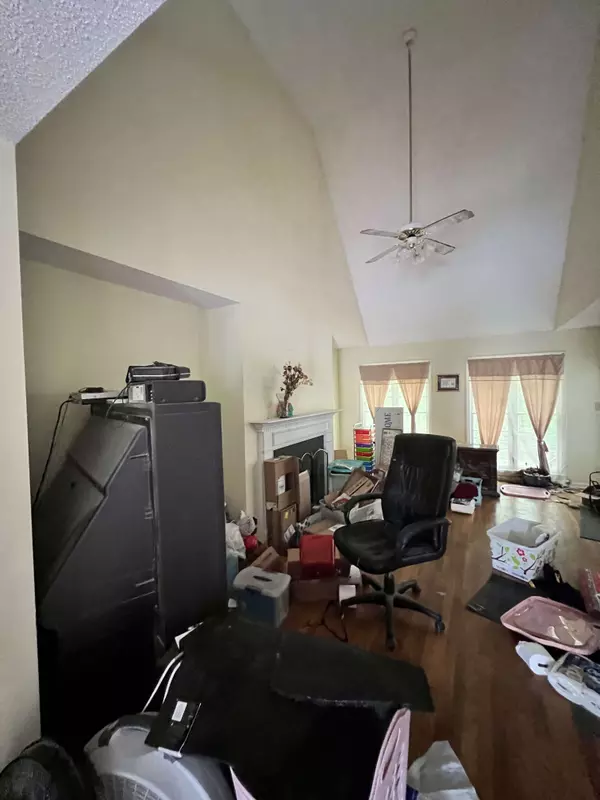 3764 Deercreek Ct, Powder Springs, GA 30127-2377