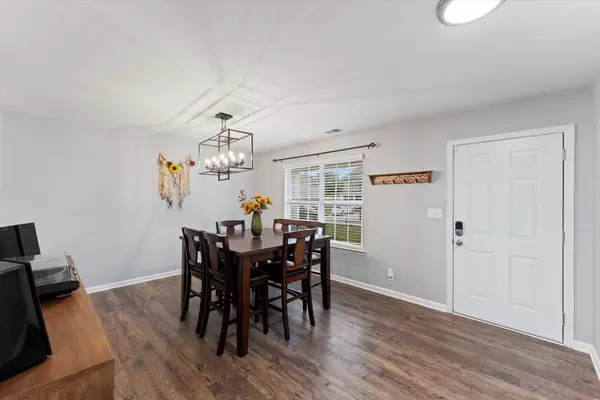 15224 Foamflower Ln, Sale Creek, TN 37373