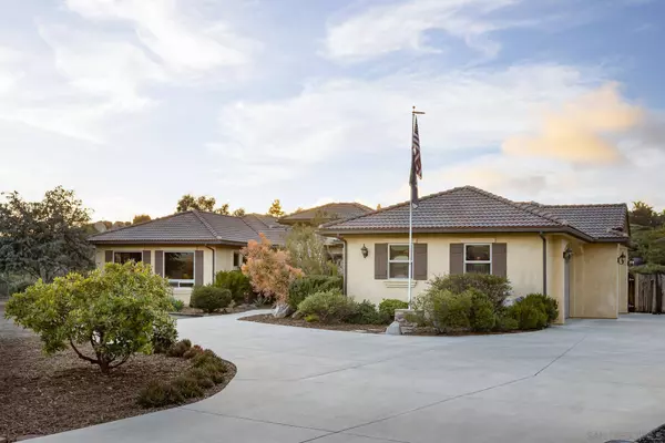 2001 Corte Sierra, Alpine, CA 91901