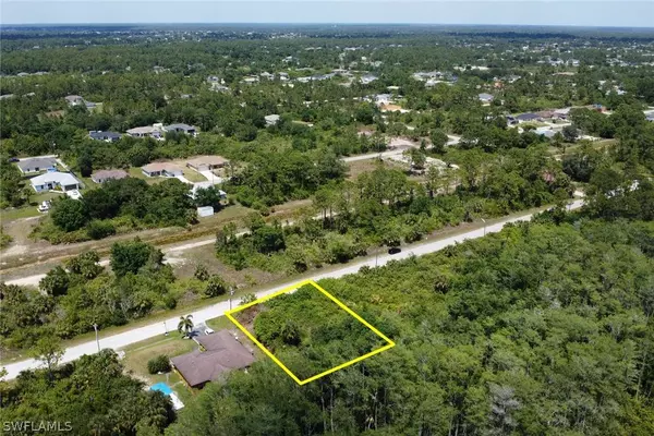 3317 38th ST W, Lehigh Acres, FL 33971