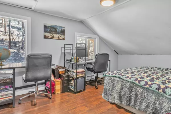 305 Pine Valley Road, Bayfield, CO 81122