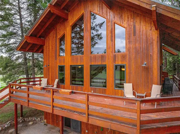 589 Hidden Meadow LN, Columbia Falls, MT 59912