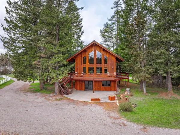 589 Hidden Meadow LN, Columbia Falls, MT 59912