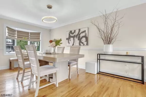 588 Oak Ave, Saddle Brook Twp., NJ 07663