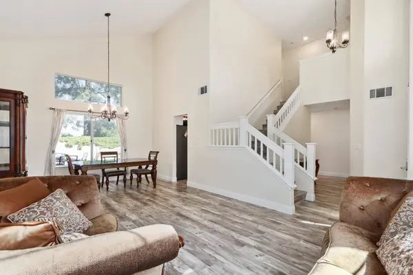 335 Bald Eagle DR, Vacaville, CA 95688