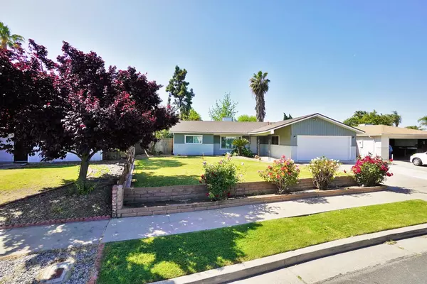 1145 Dominic Way, Hanford, CA 93230