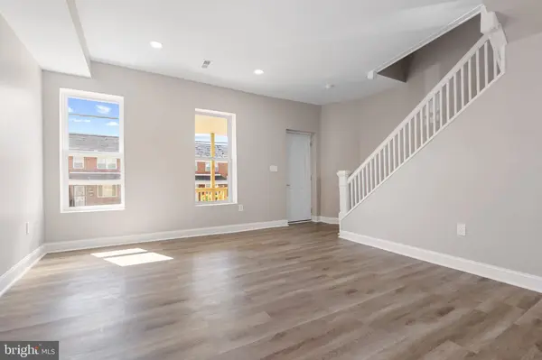 2904 GRANTLEY AVE, Baltimore, MD 21215