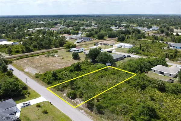 3010 55th ST W, Lehigh Acres, FL 33971