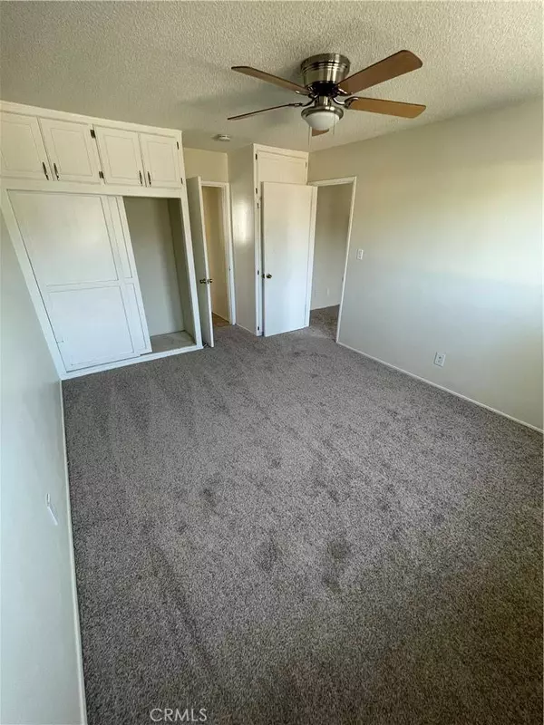 5949 Atlantic AVE, Long Beach, CA 90805