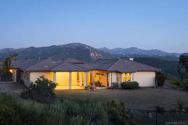 2001 Corte Sierra, Alpine, CA 91901